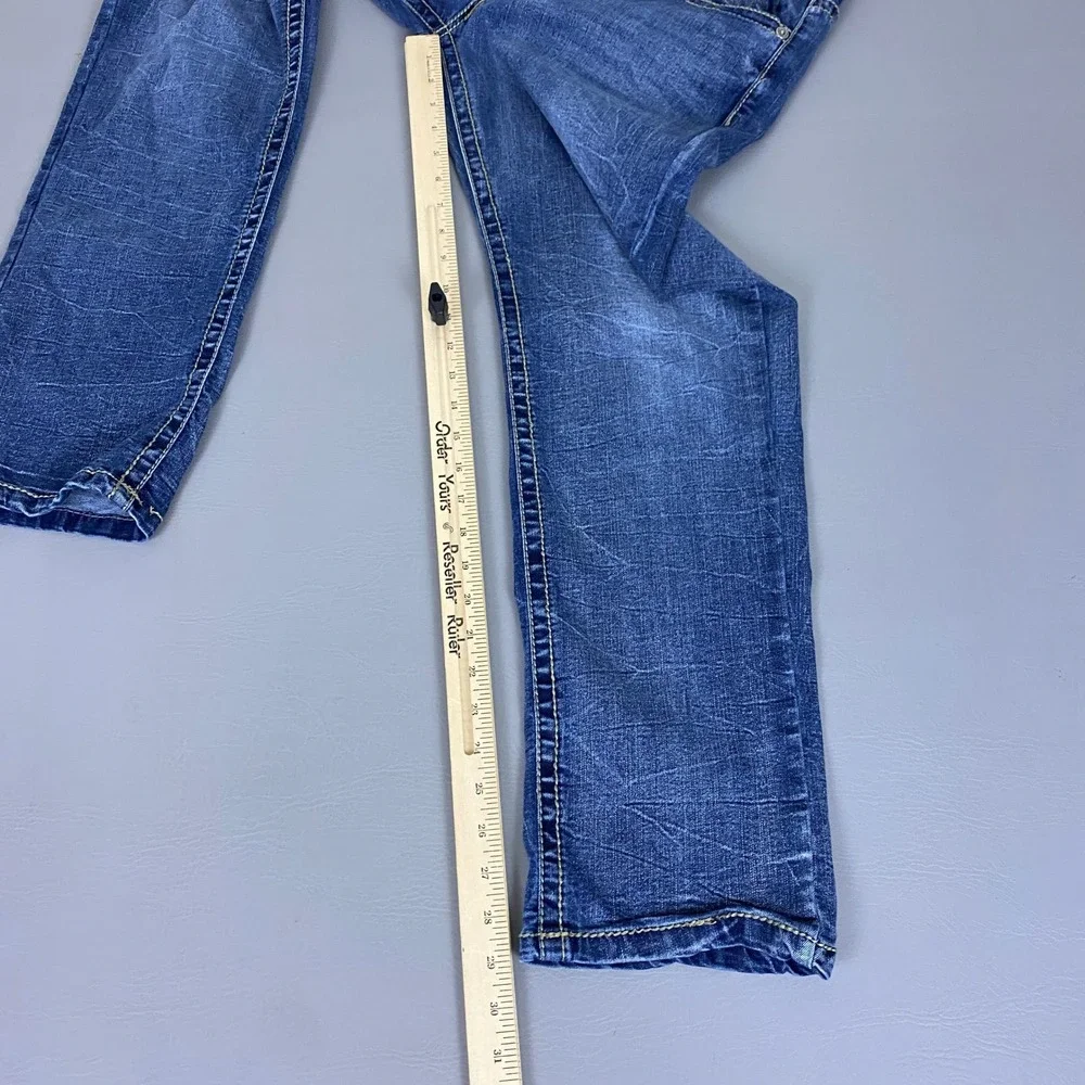 True Luck Jeans Men's Size 34x32 Blue Straight Leg Distressed Medium Wash Denim‎